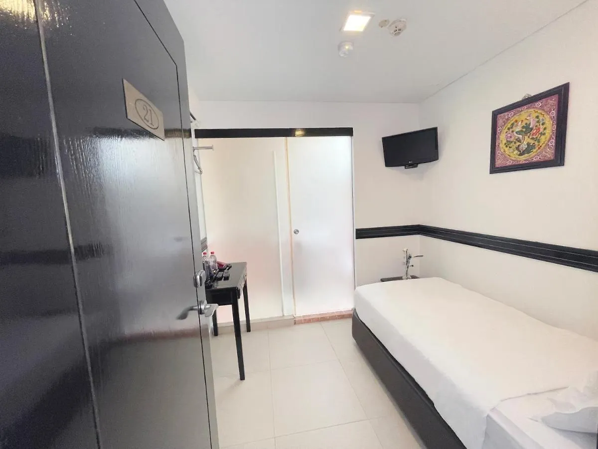 The Snooze Hotel Marine Parade Singapore