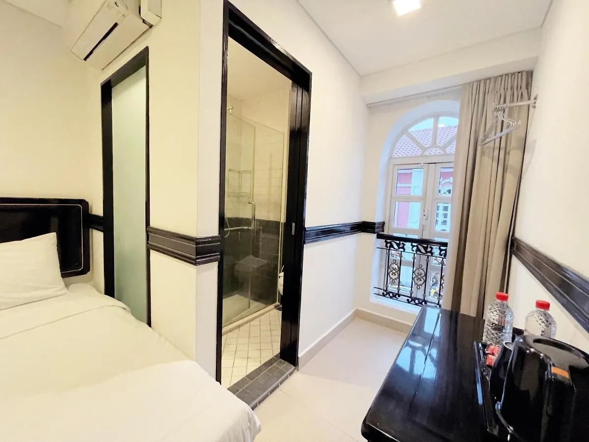 The Snooze Hotel Marine Parade Singapore