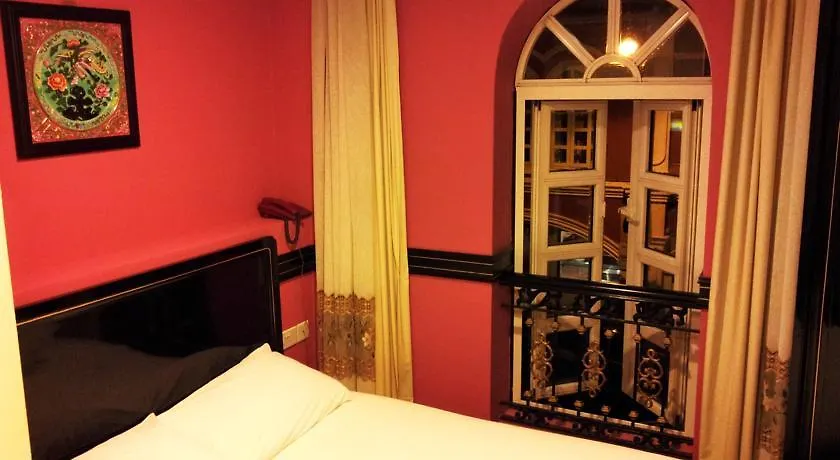The Snooze Hotel Marine Parade Singapore